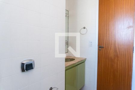 Apartamento à venda com 115m², 3 quartos e 2 vagas Apartamento à venda com 115m², 3 quartos e 2 vagasBanheiro Social