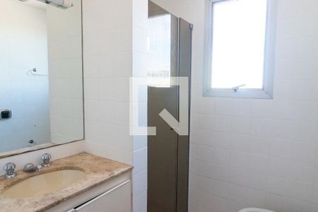 Apartamento à venda com 115m², 3 quartos e 2 vagas Apartamento à venda com 115m², 3 quartos e 2 vagasBanheiro da Suíte 2