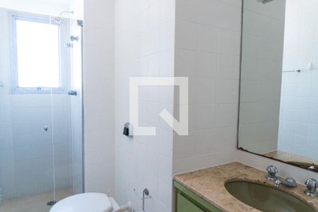 Apartamento à venda com 115m², 3 quartos e 2 vagas Apartamento à venda com 115m², 3 quartos e 2 vagasBanheiro Social