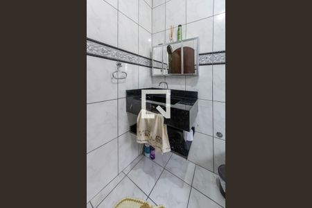 Casa à venda com 219m², 3 quartos e 4 vagasBanheiro