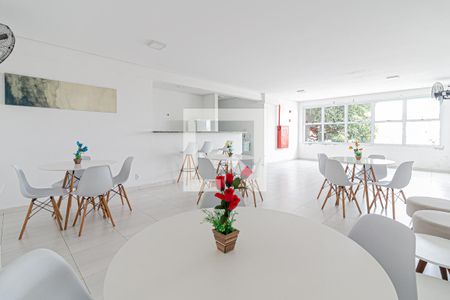 Apartamento à venda com 65m², 2 quartos e 1 vaga Apartamento à venda com 65m², 2 quartos e 1 vagaÁrea comum - Salão de festas
