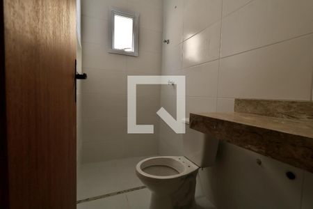 Banheiro01 de casa de condomínio à venda com 2 quartos, 70m² em Utinga, Santo André