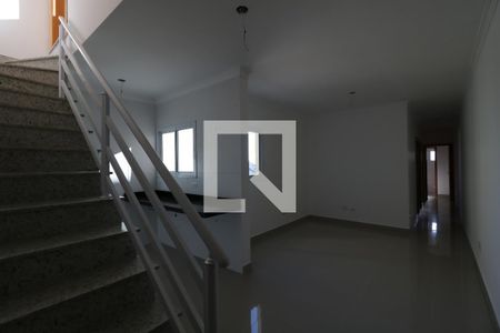 Sala01 de casa de condomínio à venda com 2 quartos, 70m² em Utinga, Santo André