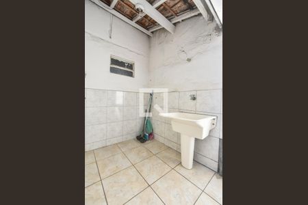 Casa à venda com 100m², 2 quartos e 1 vagaLavanderia 