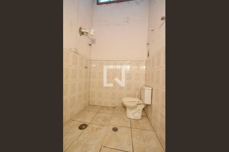 Casa à venda com 100m², 2 quartos e 1 vagaBanheiro 