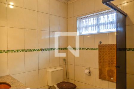 Casa à venda com 158m², 3 quartos e 2 vagas Casa à venda com 158m², 3 quartos e 2 vagasBanheiro