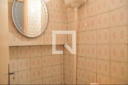 Casa à venda com 158m², 3 quartos e 2 vagas Casa à venda com 158m², 3 quartos e 2 vagasLavabo