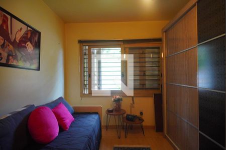 Casa à venda com 273m², 4 quartos e 2 vagas Casa à venda com 273m², 4 quartos e 2 vagasQuarto 4