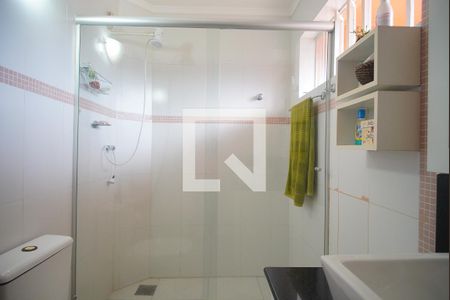 Casa à venda com 273m², 4 quartos e 2 vagas Casa à venda com 273m², 4 quartos e 2 vagasBanheiro