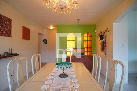 Casa à venda com 273m², 4 quartos e 2 vagas Casa à venda com 273m², 4 quartos e 2 vagasSala 2