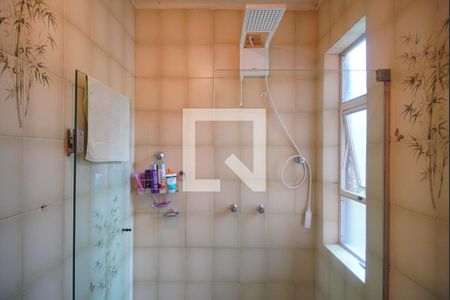 Casa à venda com 273m², 4 quartos e 2 vagas Casa à venda com 273m², 4 quartos e 2 vagasBanheiro