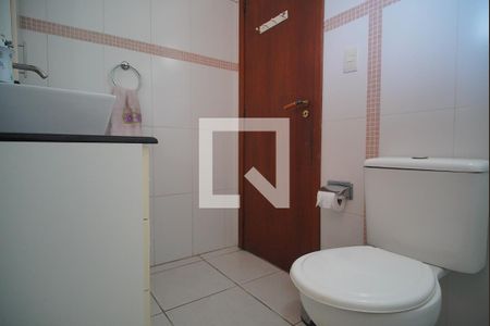 Casa à venda com 273m², 4 quartos e 2 vagas Casa à venda com 273m², 4 quartos e 2 vagasBanheiro