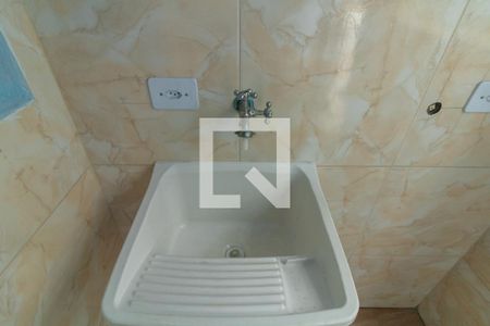 Casa para alugar com 30m², 1 quarto e sem vaga Casa para alugar com 30m², 1 quarto e sem vagaÁrea de Serviço