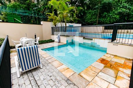 Apartamento à venda com 115m², 3 quartos e 3 vagasÁrea comum - Piscina