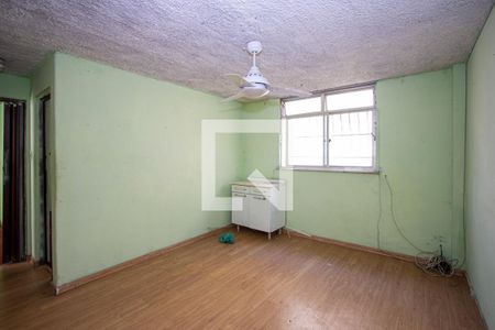 Sala de apartamento para alugar com 2 quartos, 55m² em Estrela do Norte, São Gonçalo