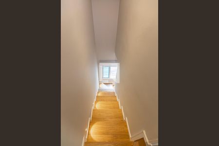 Apartamento à venda com 87m², 2 quartos e 1 vagaEscada Cobertura