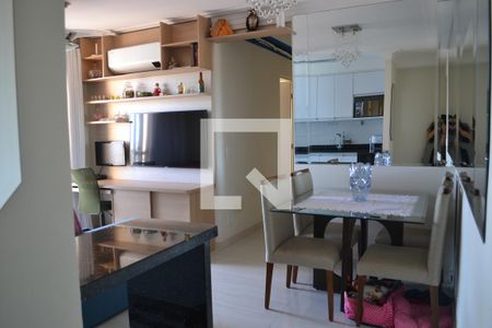 Sala de jantar de apartamento à venda com 2 quartos, 57m² em Vila Satúrnia, Campinas