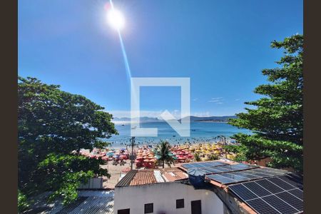 Vista de casa à venda com 3 quartos, 164m² em Itaipu, Niterói