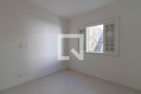 Casa à venda com 217m², 3 quartos e 4 vagasSuíte 2