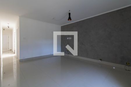 Sala de casa à venda com 3 quartos, 217m² em Cidade Maia, Guarulhos