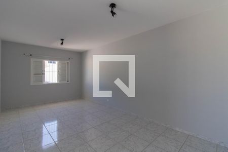 Casa à venda com 217m², 3 quartos e 4 vagasEdícula