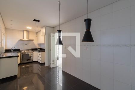 Casa à venda com 217m², 3 quartos e 4 vagasCozinha