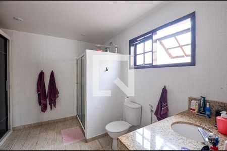 Casa para alugar com 200m², 4 quartos e 2 vagas Casa para alugar com 200m², 4 quartos e 2 vagasBanheiro