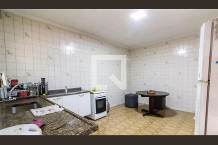Casa à venda com 3 quartos, 134m² em Vila Barros, Guarulhos