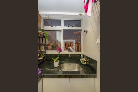 Apartamento à venda com 85m², 3 quartos e 2 vagaslavanderia