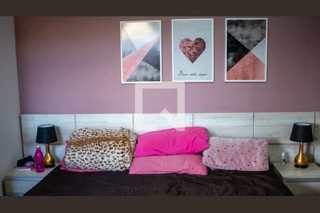 Casa à venda com 280m², 3 quartos e 2 vagas Casa à venda com 280m², 3 quartos e 2 vagasQuarto 2