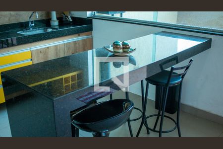 Casa à venda com 280m², 3 quartos e 2 vagas Casa à venda com 280m², 3 quartos e 2 vagasÁrea externa