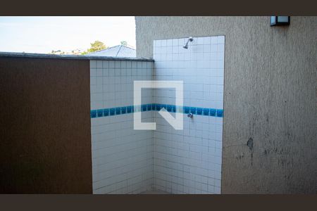 Casa à venda com 280m², 3 quartos e 2 vagas Casa à venda com 280m², 3 quartos e 2 vagasChuveiro