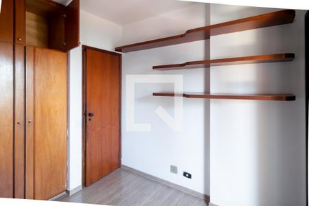 Apartamento à venda com 112m², 3 quartos e 2 vagas Apartamento à venda com 112m², 3 quartos e 2 vagasQuarto 1