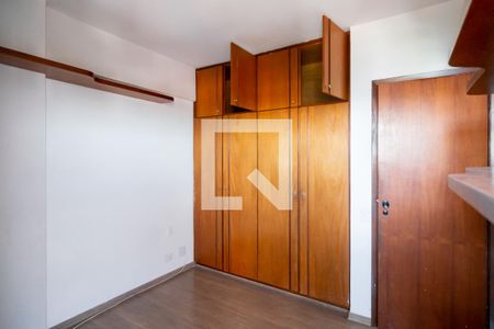 Apartamento à venda com 112m², 3 quartos e 2 vagas Apartamento à venda com 112m², 3 quartos e 2 vagasQuarto 1
