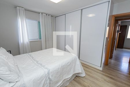 Quarto 1 / suíte de apartamento para alugar com 3 quartos, 100m² em Castelo, Belo Horizonte