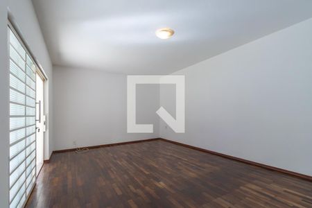 Sala 2 de casa para alugar com 3 quartos, 256m² em Cidade Universitária, Campinas