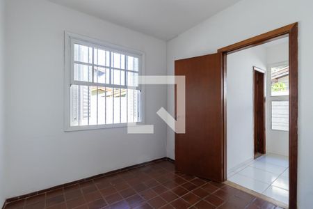 Casa para alugar com 256m², 3 quartos e 3 vagas Casa para alugar com 256m², 3 quartos e 3 vagasQuarto de apoio