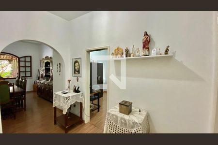 Casa 01 - Sala de casa à venda com 6 quartos, 330m² em Palmeiras, Belo Horizonte
