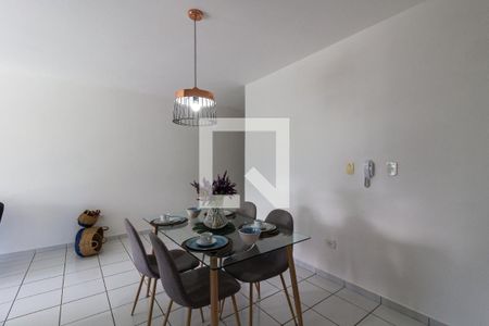Sala de jantar de apartamento para alugar com 2 quartos, 70m² em Vila Caiçara, Praia Grande