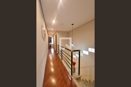 Casa à venda com 160m², 3 quartos e 2 vagasCorredor