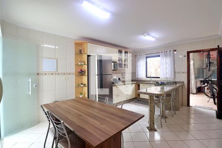 Casa à venda com 160m², 3 quartos e 2 vagasCozinha