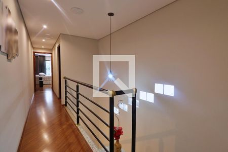Casa à venda com 160m², 3 quartos e 2 vagasCorredor