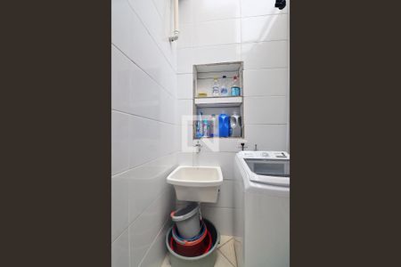 Casa à venda com 160m², 3 quartos e 2 vagasÁrea de Serviço