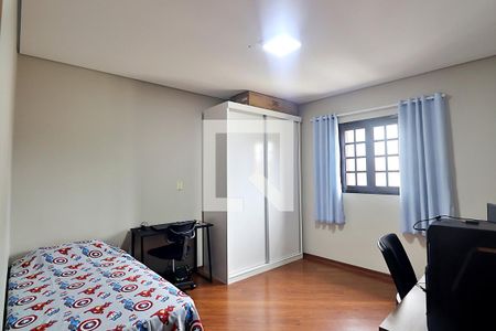 Casa à venda com 160m², 3 quartos e 2 vagasQuarto 3