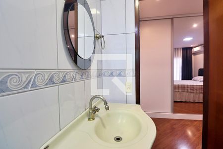 Casa à venda com 160m², 3 quartos e 2 vagasBanheiro do Quarto 1 - Suíte