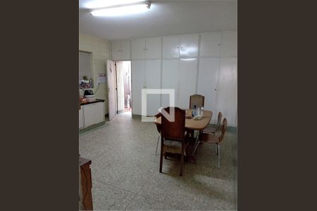 Casa à venda com 3 quartos, 240m² em Sítio do Morro, São Paulo