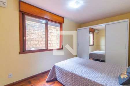 Quarto 1 de apartamento à venda com 2 quartos, 80m² em Santa Tereza, Porto Alegre