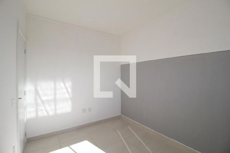 Quarto 1 de apartamento para alugar com 2 quartos, 45m² em Lopes de Oliveira, Sorocaba