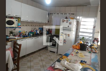 Casa à venda com 4 quartos, 220m² em Vila Gouveia, São Paulo