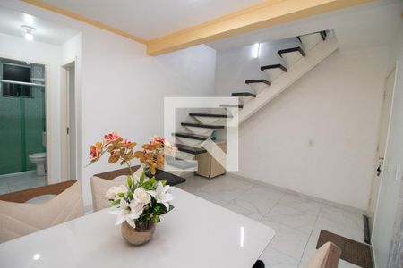 Sala de apartamento à venda com 2 quartos, 90m² em Jardim Alterosa, Betim
